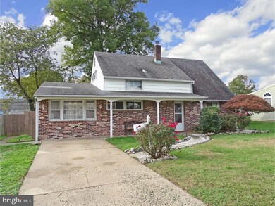 25 Aspen Ln, Levittown, PA 19055 - photo 2