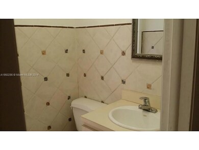 6070 W 18th Ave unit 311, Hialeah, FL 33012 - photo 5