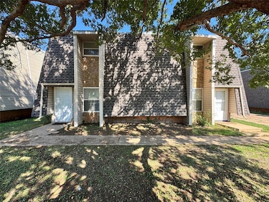 625 Welston Cir unit 627, Norman, OK 73071 - photo 2