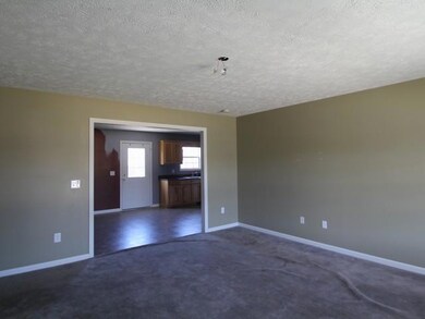 117 John Mark Ct, Manchester, TN 37355 - photo 2
