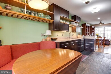 300A Locust St SE unit 1, Vienna, VA 22180 - photo 7