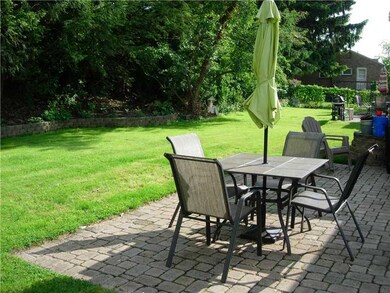 Yard/Garden.