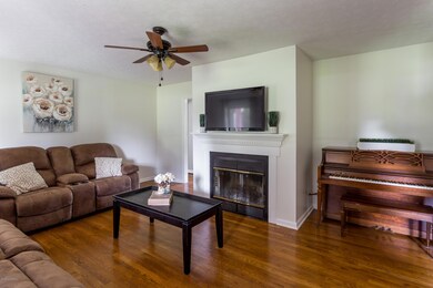 0065403 Brookswood Ct - PRINT