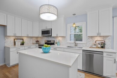 4506 Thorncroft Dr, Glen Allen, VA 23060 - photo 7