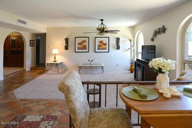LivingRoom2
