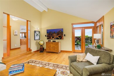 8220 SE 67th St, Mercer Island, WA 98040 - photo 6