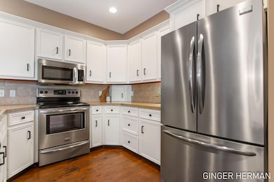 16-web-or-mls-2645-cedargrove-ct