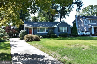 326 Hillside Ln, Haddonfield, NJ 08033 - photo 4