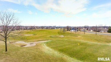 4538 N Thornhill Dr unit 102D, Peoria, IL 61615 - photo 3