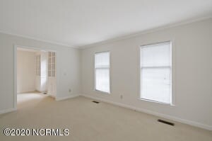 livingrm