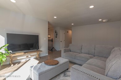 012_2022.04.13 . 3800 Midvale Cir