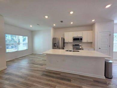 9613 Sagewood Dr, Pensacola, FL 32526 - photo 3