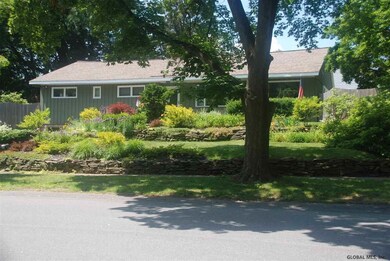 1499 Keyes Ave, Schenectady, NY 12309 - photo 2