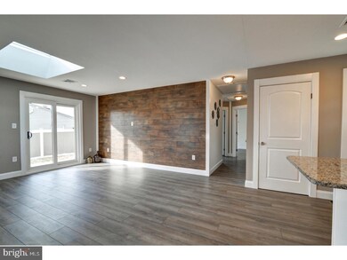 70 Blue Ridge Dr, Levittown, PA 19057 - photo 4