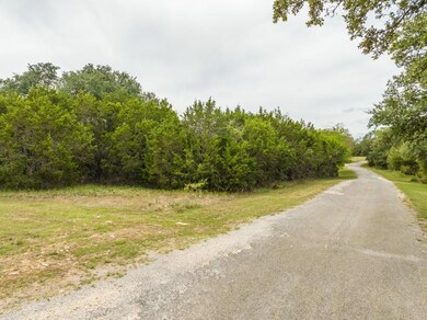 35088 Oak Forest Dr, Whitney, TX 76692 - photo 2