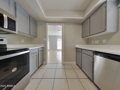 9627 N 51st Ln, Glendale, AZ 85302 - photo 2