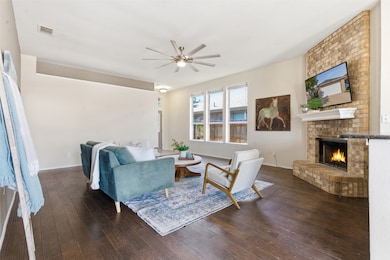 4712 Topaz Ln, Granbury, TX 76049 - photo 7