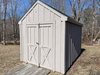 846 Plymouth St, Middleboro, MA 02346 - photo 4