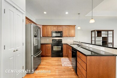 114 Tuscany Cir, Saginaw, MI 48603 - photo 7