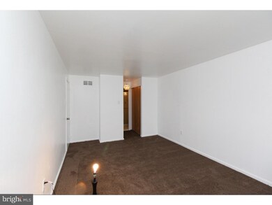 12049 Templeton Dr, Philadelphia, PA 19154 - photo 6