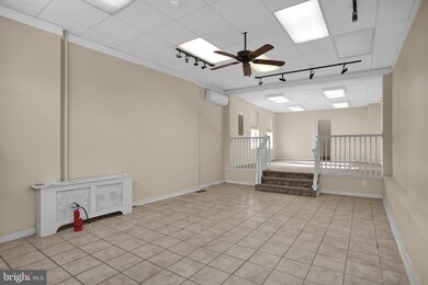 401 Walnut St, Norristown, PA 19401 - photo 5