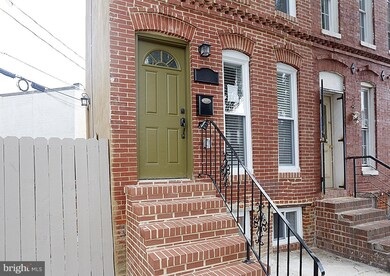 1236 W Cross St, Baltimore, MD 21230 - photo 2