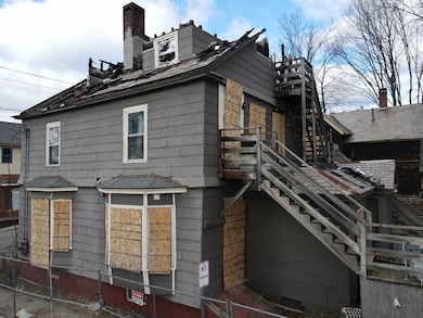 75 School St, Greenfield, MA 01301 - photo 3