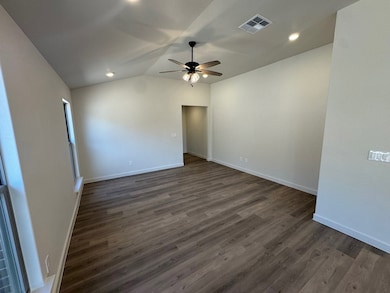 240 Trailblazer Ln, Odessa, TX 79765 - photo 3