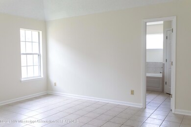 5719 Sparrow Run, Olive Branch, MS 38654 - photo 4