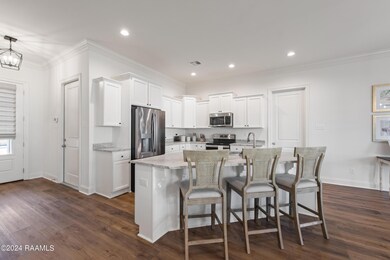 220GableCrest-24
