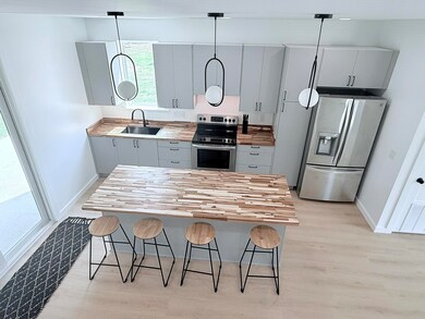 301 Walker Ave, Andalusia, AL 36420 - photo 7