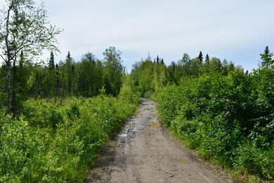 E Cross Ave