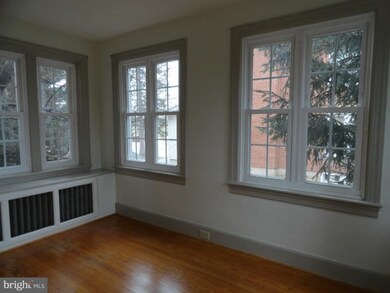 422 E Baltimore St, Taneytown, MD 21787 - photo 3