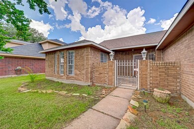 17418 Chamberlain Dr, Houston, TX 77095 - photo 7