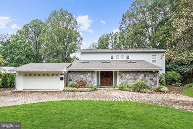 3502 Pinetree Terrace, Falls Church, VA 22041 - photo 2