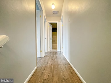 8023 Capistrano Place unit B, Alexandria, VA 22309 - photo 6