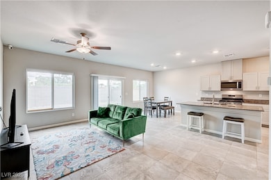 7540 Red Plumeria Ave, Las Vegas, NV 89113 - photo 5