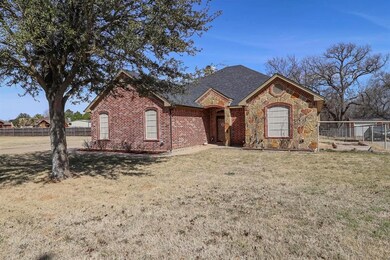 105 Sun Valley Ln, Weatherford, TX 76087 - photo 4