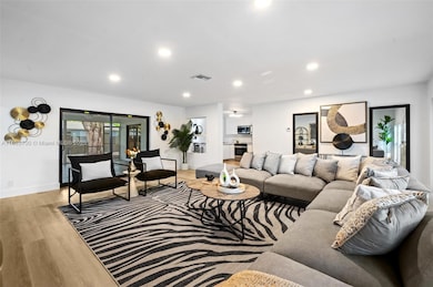 679 SW 17th Ct, Boca Raton, FL 33486 - photo 4