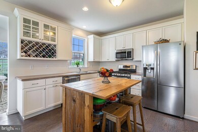 5 Chase Cir, Barto, PA 19504 - photo 5