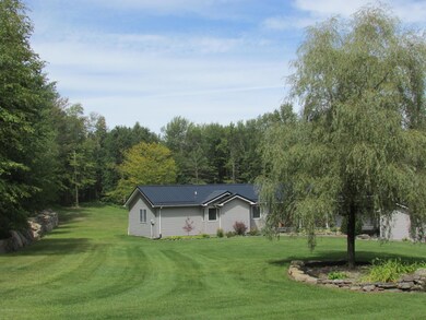 48 Fermoy Ln, Waymart, PA 18472 - photo 6