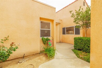 5340 Gardendale Ln, Palmdale, CA 93551 - photo 7