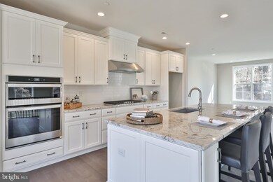 2066 Julia Dr, Lafayette Hill, PA 19444 - photo 3