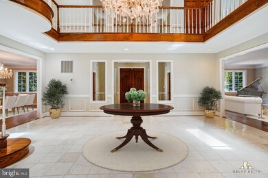 8005 Glengalen Ln, Chevy Chase, MD 20815 - photo 4