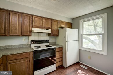 19614 Twinflower Cir, Germantown, MD 20876 - photo 5