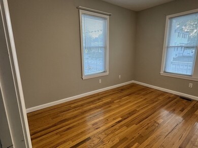 49 Paradise Rd unit First Floor, Swampscott, MA 01907 - photo 5