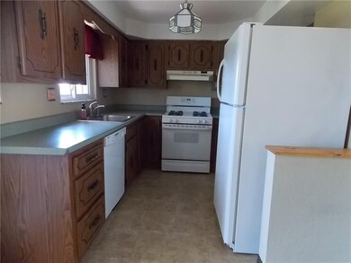 1441 Huber St, McKeesport, PA 15133 - photo 7