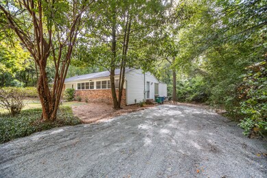724 W Rollingwood Dr-33