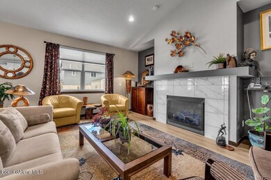 Living Room (1)
