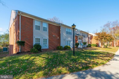 15570 Horseshoe Ln, Woodbridge, VA 22191 - photo 4